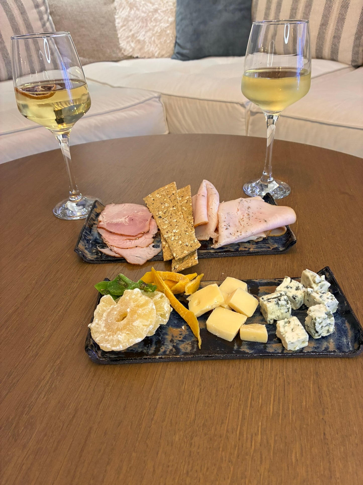 Midnight Tide Sushi Plate – Large